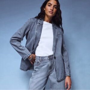 Abercrombie and Fitch Oversized Denim Blazer in Size XL